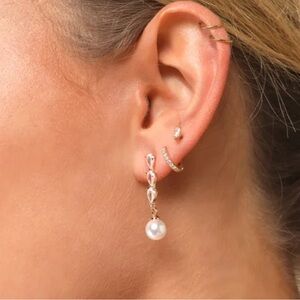 Dreamy Dazzle Gold Rhinestone Pearl Drop Earrings